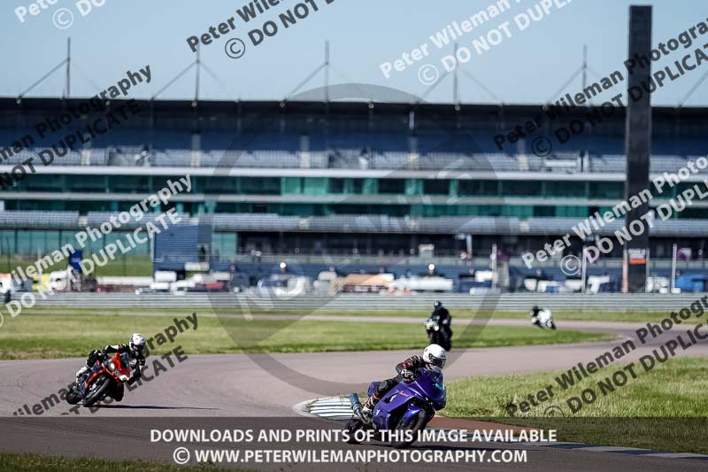 Rockingham no limits trackday;enduro digital images;event digital images;eventdigitalimages;no limits trackdays;peter wileman photography;racing digital images;rockingham raceway northamptonshire;rockingham trackday photographs;trackday digital images;trackday photos